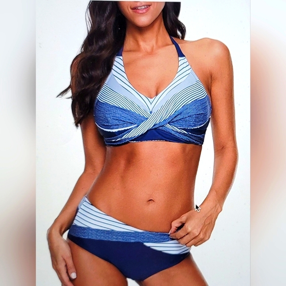 Other - NWOT lines of design angled slimming bust enhancing bikini swim suit halter